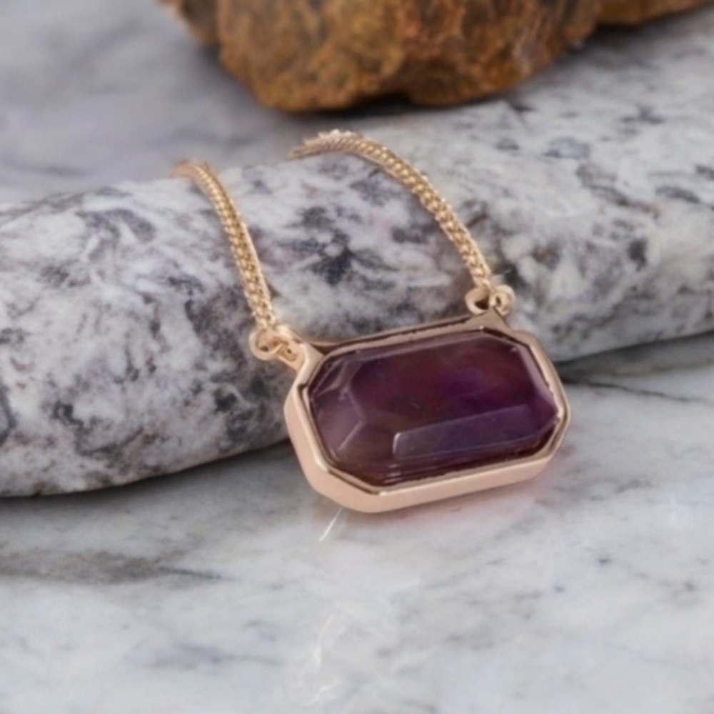 ANTHROPOLOGIE AMETHEYST SIMPLICITY NECKLACE